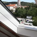 Frühstückspension Kampanel 4*