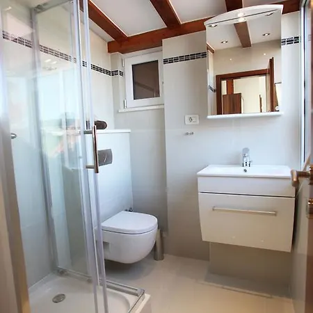 Bed and breakfast Kampanel