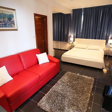 Bed and Breakfast Kampanel 4*