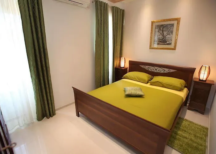 Bed & Breakfast Kampanel Traù