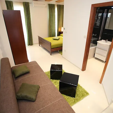 Kampanel تروغير